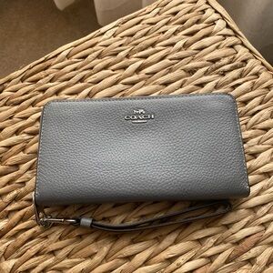 Coach Pebbled Gray Leather Wristlet